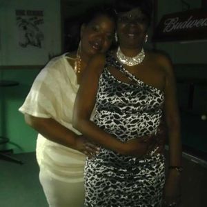 Meet your Posher, Toni